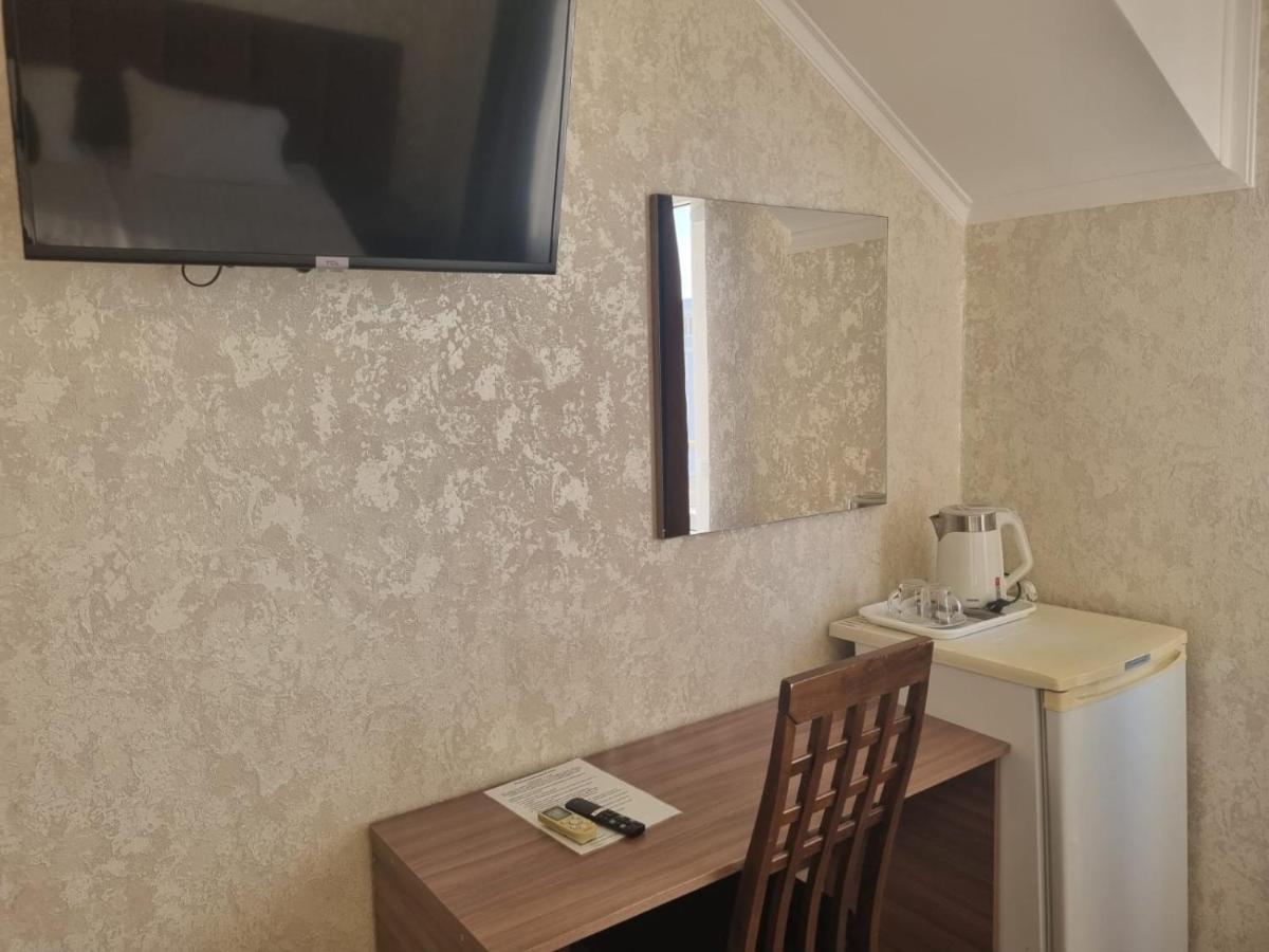 Ахра Hotel Gagra Eksteriør billede