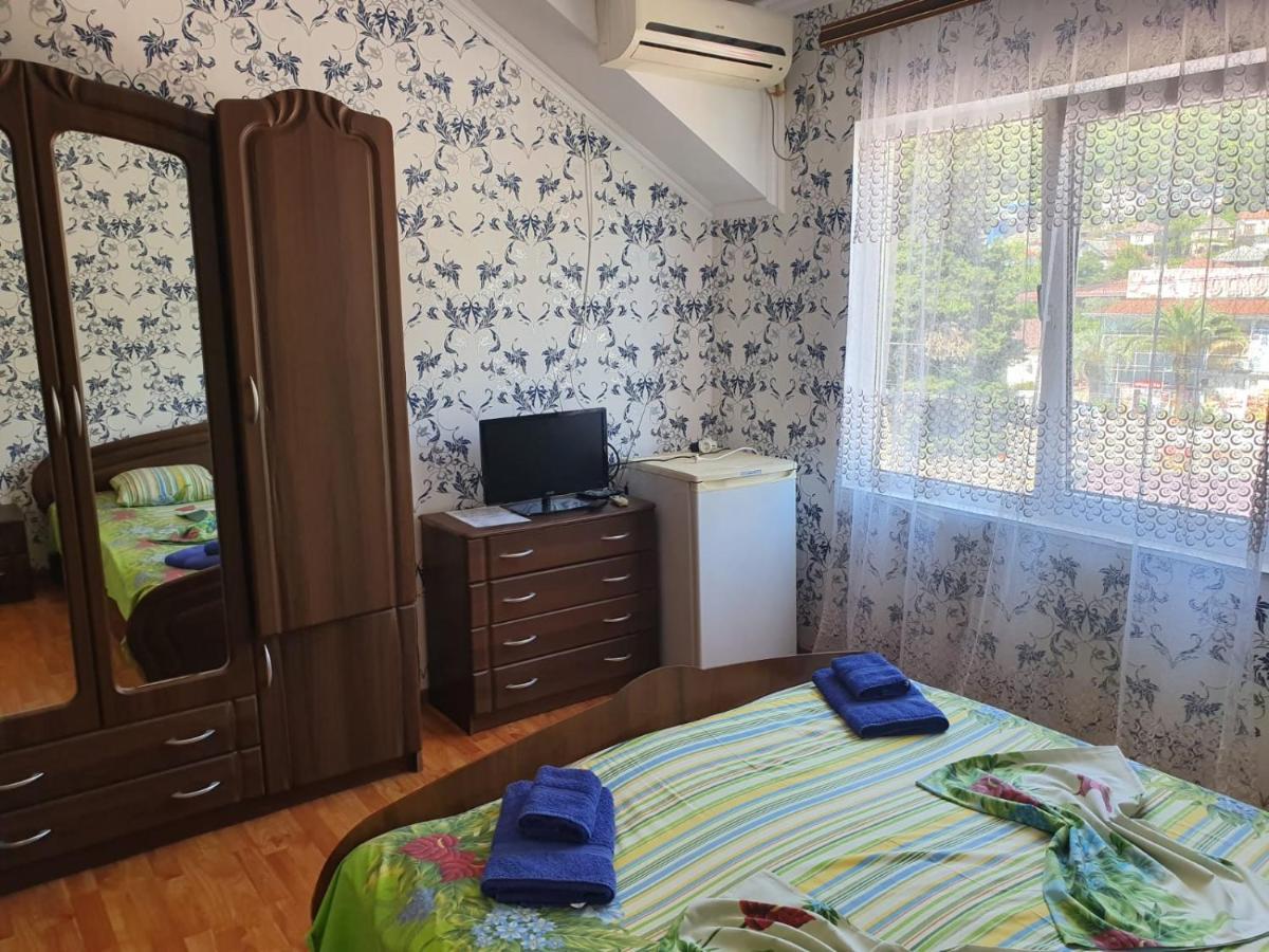 Ахра Hotel Gagra Eksteriør billede