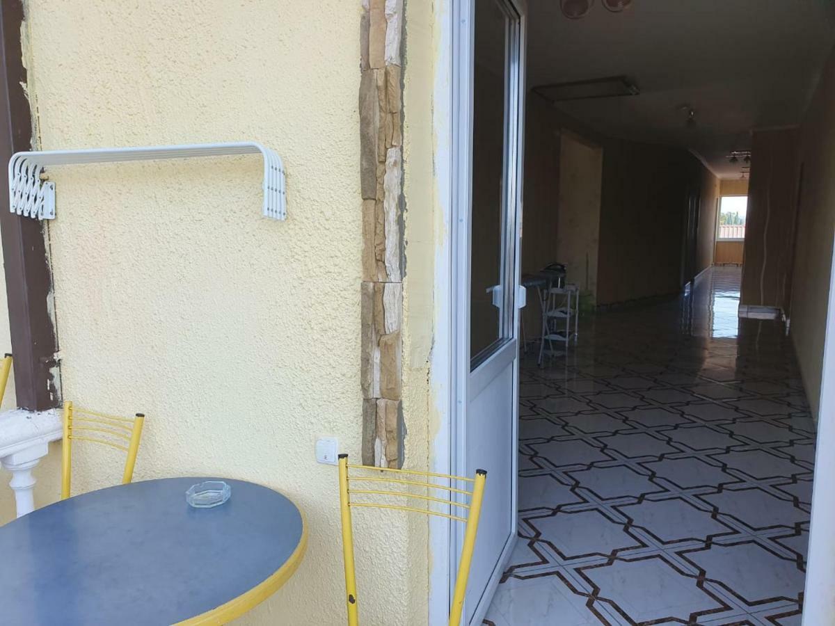 Ахра Hotel Gagra Eksteriør billede